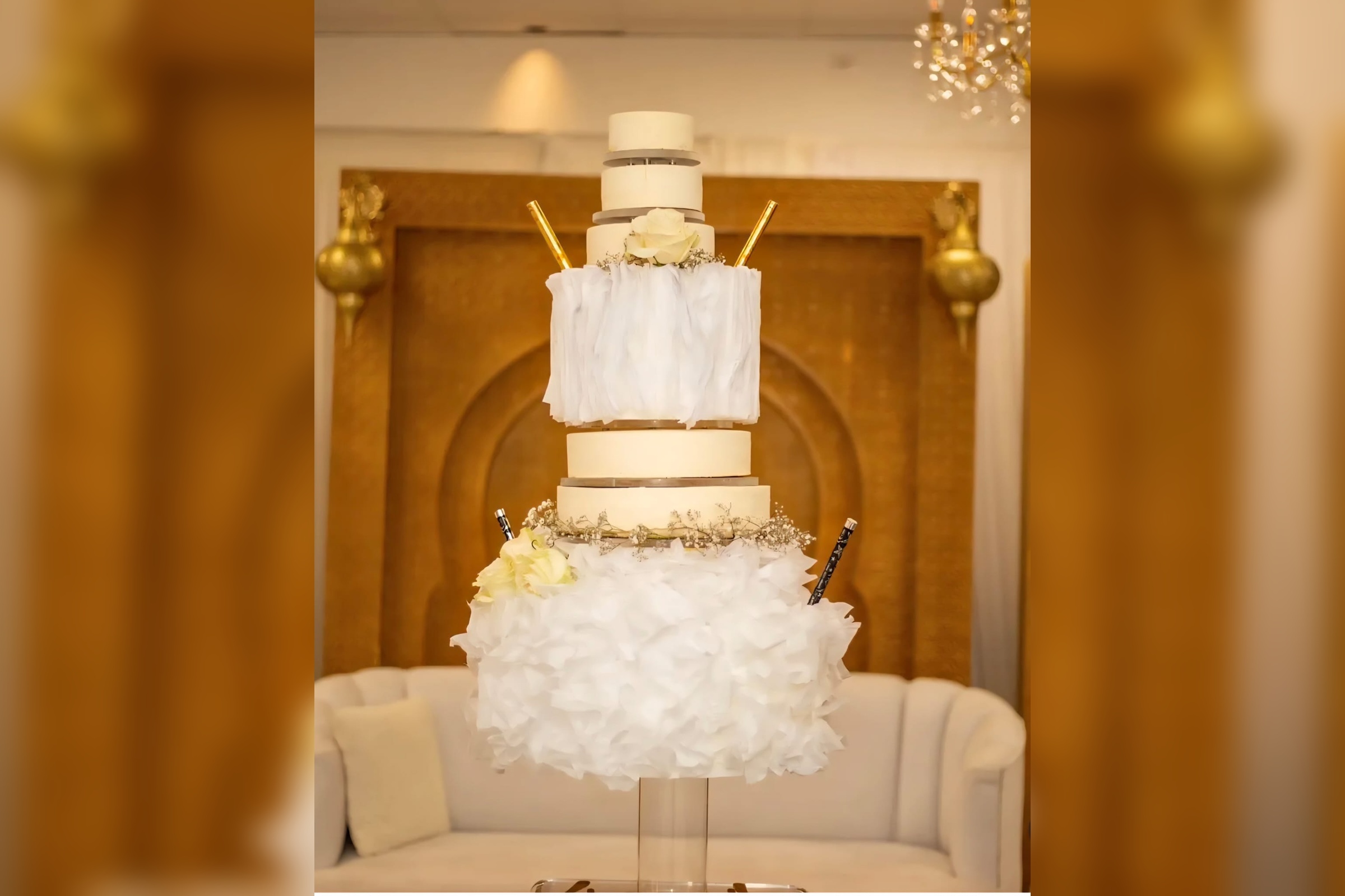 Gâteau de mariage élégant à Toulon — création sur mesure